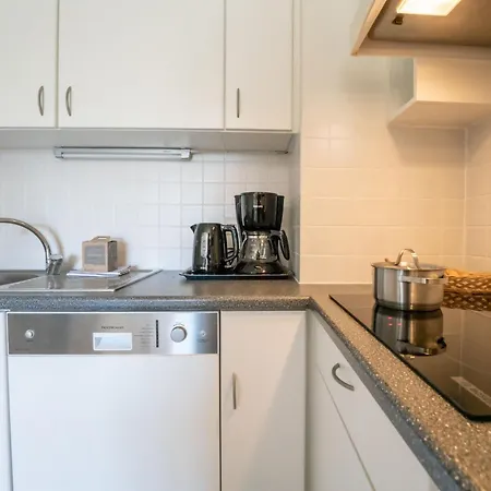 Garden Xvxi 205 With Pool View By Interhome Apartamento